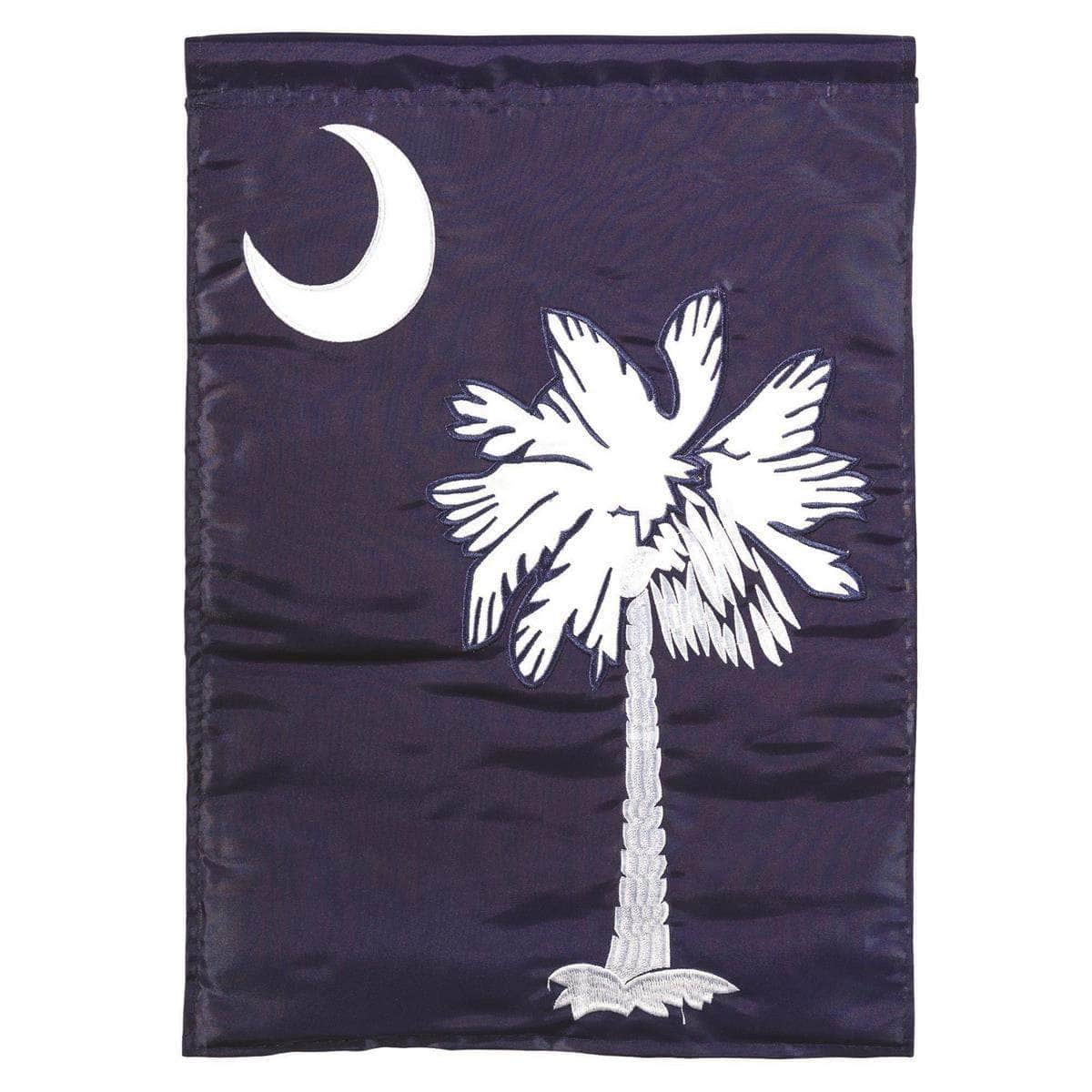 South Carolina State Garden Flag with double-thickness design, intricate applique stitching, and durable nylon construction for patriotic outdoor décor.
